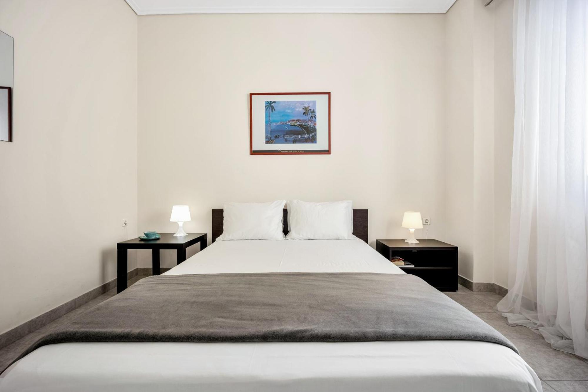 Fabulous Central Apartment Close To The Sea! Chalkís Exterior foto