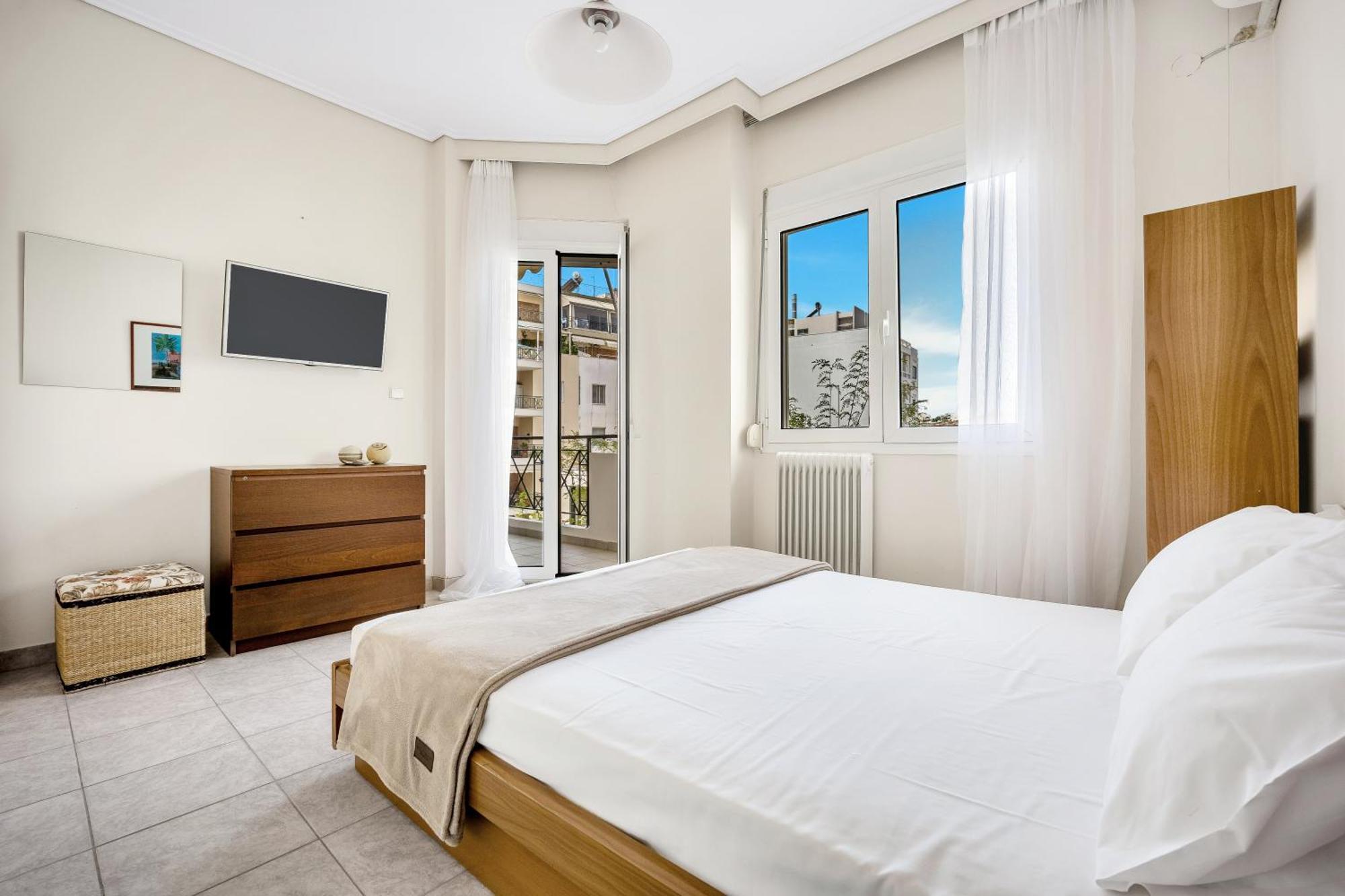 Fabulous Central Apartment Close To The Sea! Chalkís Exterior foto