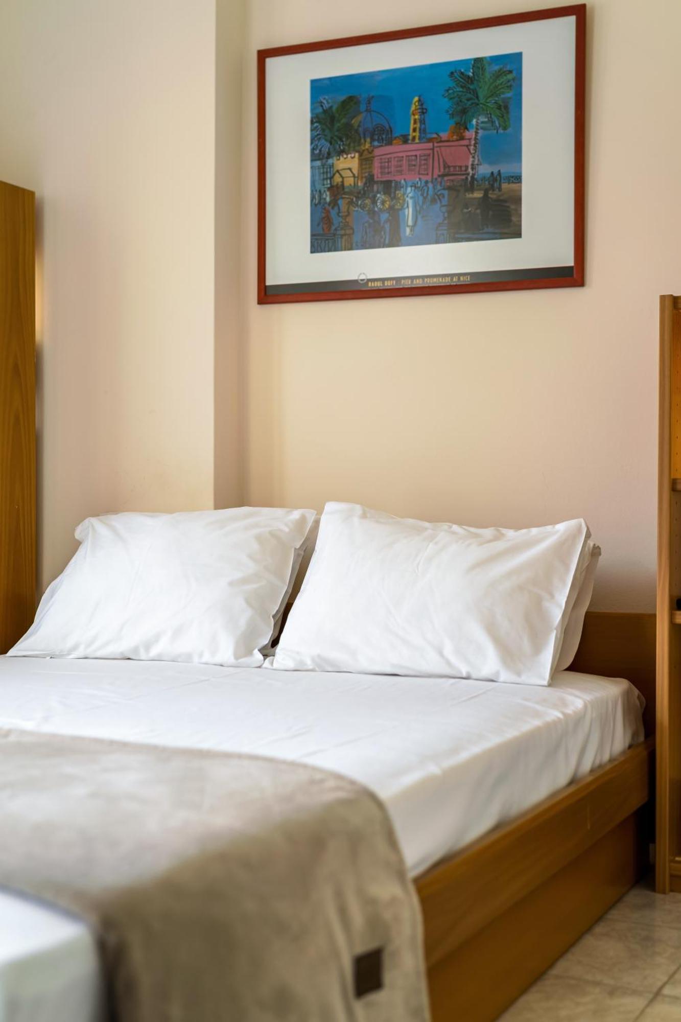 Fabulous Central Apartment Close To The Sea! Chalkís Exterior foto