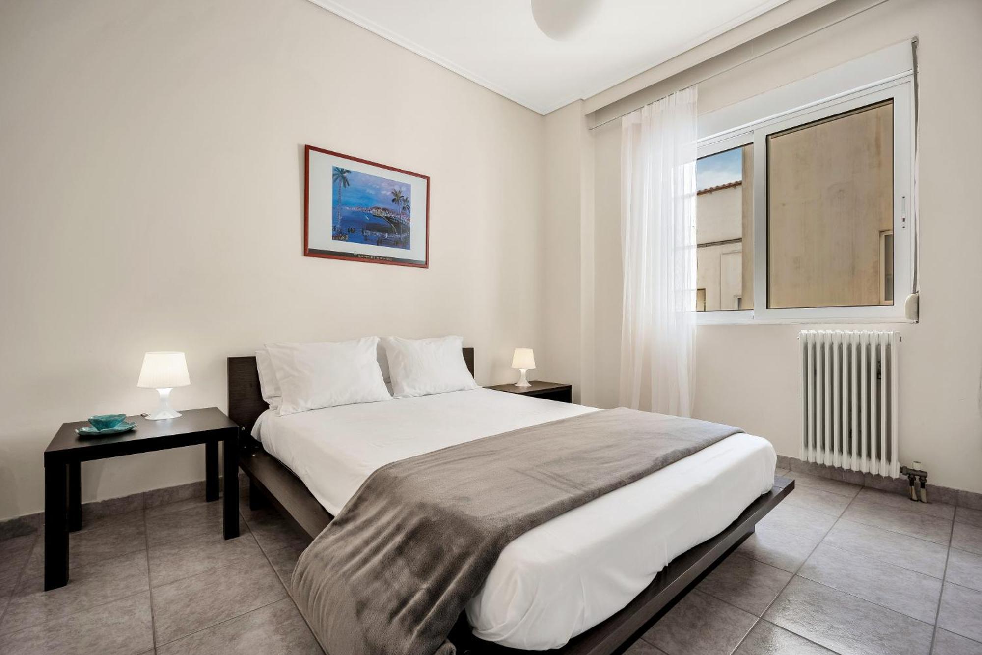 Fabulous Central Apartment Close To The Sea! Chalkís Exterior foto